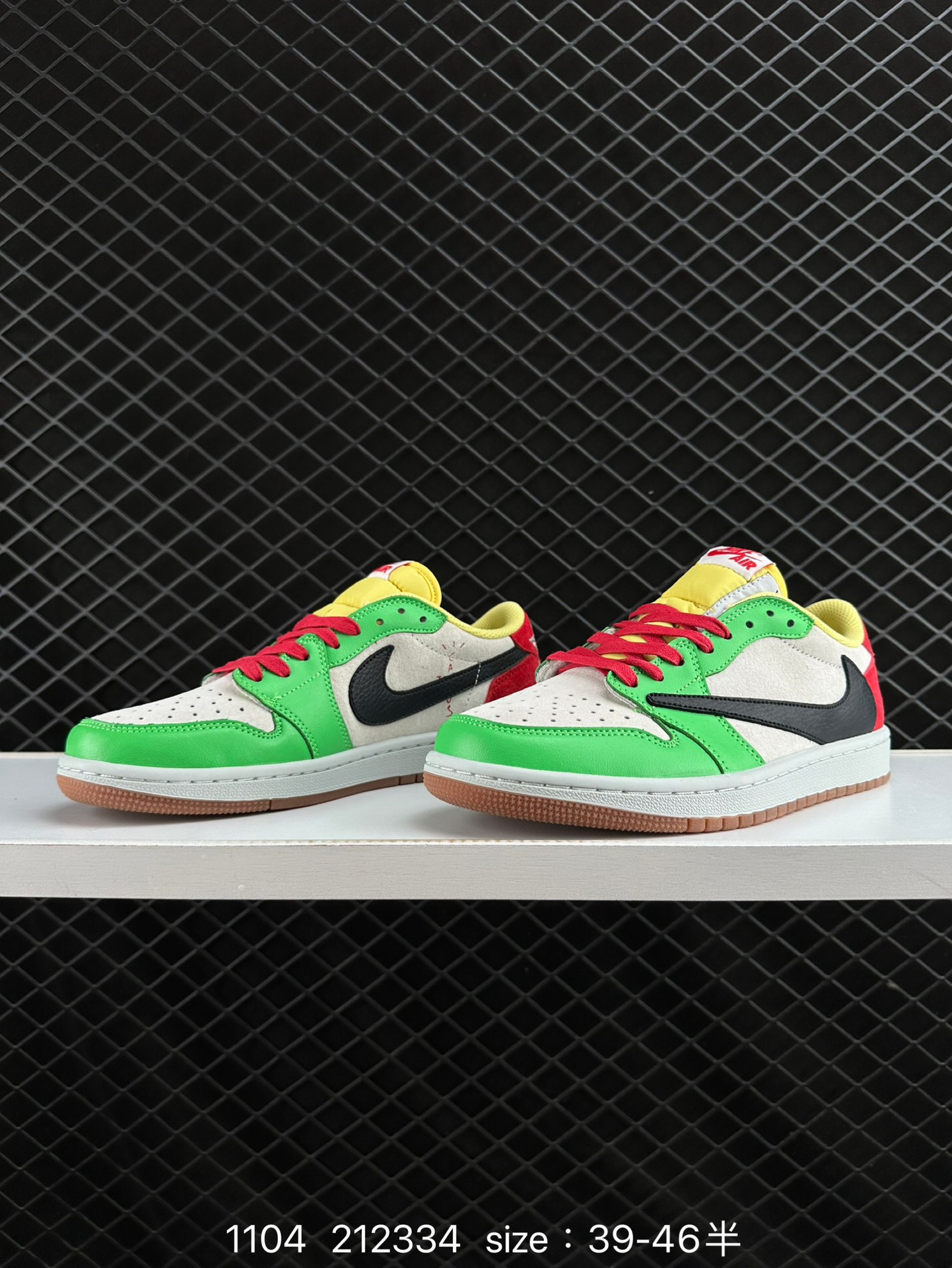 Travis Scott x Air Jordan 1 ” Reverse Mocha “